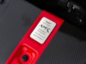 Bild 70/85 von Aston Martin V12 Vantage AMR Roadster (2018)