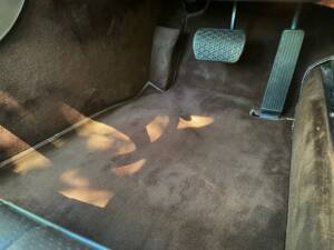 Image 26/50 of Mercedes-Benz 420 SL (1989)