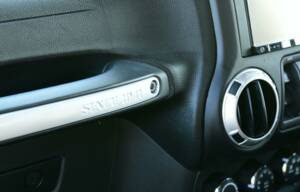 Image 48/50 de Jeep Wrangler Sahara 4.0L (2014)