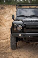 Image 7/41 of Land Rover Defender 110 (1992)