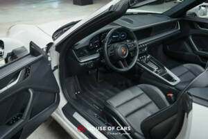 Immagine 14/23 di Porsche 911 Carrera (2019)