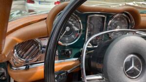 Bild 58/76 von Mercedes-Benz 280 SL (1971)
