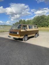 Bild 2/16 von Volkswagen T3 Caravelle GL 1.9 (1982)
