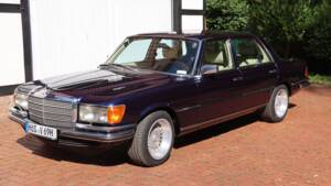 Image 15/57 de Mercedes-Benz 450 SEL 6,9 (1977)