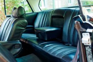 Imagen 177/199 de Mercedes-Benz 280 SE 3,5 (1971)