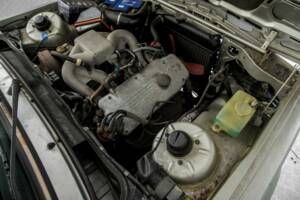 Bild 37/50 von BMW 320i (1981)