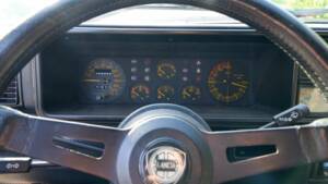 Imagen 8/8 de Lancia Delta HF Integrale 16V (1990)