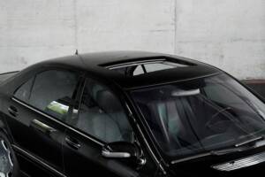 Bild 15/50 von Mercedes-Benz S 600 L (2001)