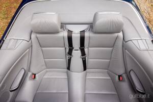 Image 28/56 of BMW 323Ci (2000)