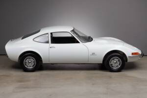 Image 6/34 of Opel GT 1900 (1969)