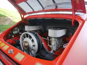Image 18/20 of Porsche 911 2.0 S (1967)