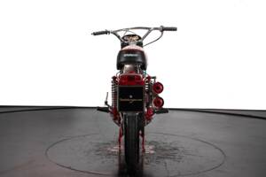 Image 2/34 of MV Agusta 250 Bicilindrica (1970)