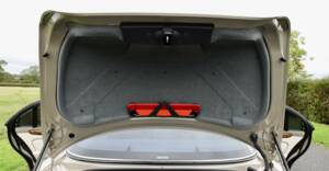 Afbeelding 21/50 van Jaguar XJ 8 4.2 (2003)