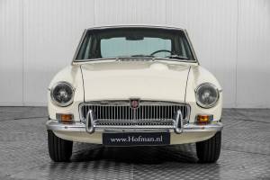 Imagen 16/50 de MG MGB GT (1966)