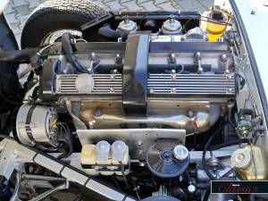 Bild 14/24 von Jaguar E-Type (1970)