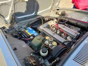 Image 8/15 of Alfa Romeo 1750 Berlina (1970)