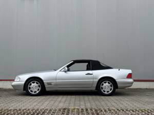 Bild 13/82 von Mercedes-Benz SL 320 (1995)