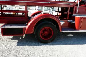 Image 6/7 de American LaFrance 700 Series Fire Truck (1948)