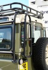 Bild 23/32 von Land Rover Defender 90 Works V8 (2014)