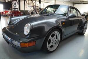 Imagen 45/50 de Porsche 911 Carrera 2 (1990)