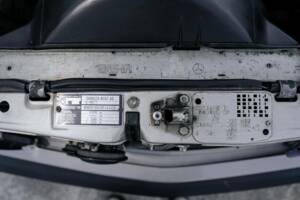 Image 52/69 de Mercedes-Benz 190 E 2.3-16 (1988)