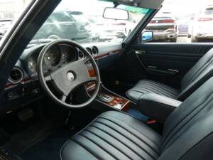 Bild 9/29 von Mercedes-Benz 380 SL (1983)