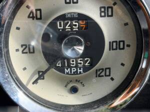 Image 26/37 de Austin-Healey 100/6 (BN6) (1958)