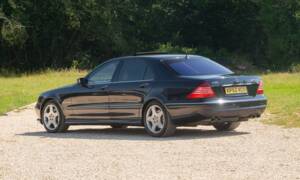 Immagine 3/50 di Mercedes-Benz S 55 AMG (2002)