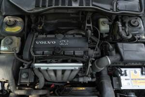 Immagine 43/48 di Volvo 850 2.0 20V (1992)