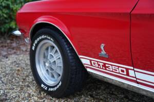 Image 17/50 de Ford Shelby GT 350 (1968)