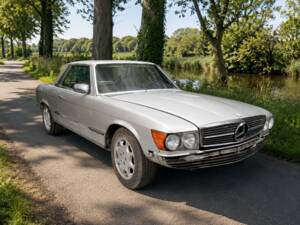 Immagine 1/8 di Mercedes-Benz 280 SLC (1978)