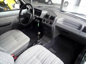 Image 14/17 of Peugeot 205 Diesel (1988)