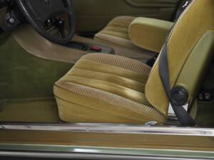 Image 55/66 of Mercedes-Benz 450 SLC (1977)