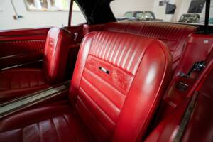 Image 15/35 of Ford Mustang 289 (1965)