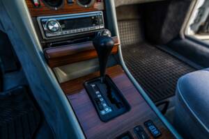 Image 99/175 of Mercedes-Benz 420 SE (1986)