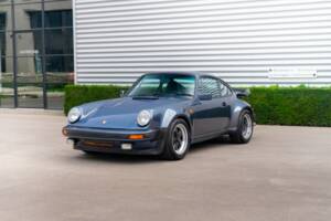 Image 4/15 de Porsche 911 Turbo 3.3 (1982)