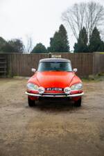 Image 14/24 de Citroën DS 20 A (1973)
