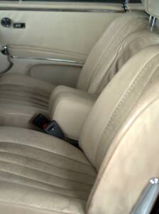 Image 44/57 of Mercedes-Benz 280 SE 3,5 (1971)