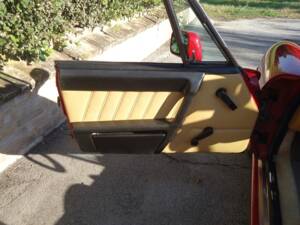 Bild 10/28 von Alfa Romeo 1.6 Spider (1991)