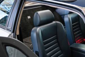 Image 27/47 of Jaguar XJ-SC 5.3 (1987)