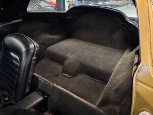 Bild 16/21 von Chevrolet Corvette Sting Ray (1966)