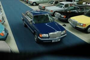 Bild 3/50 von Mercedes-Benz 300 SE (1990)