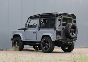 Image 35/56 of Land Rover 90 (1990)