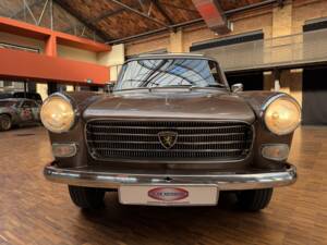 Image 4/40 of Peugeot 404 Break (1965)