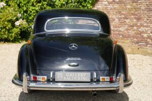 Image 6/50 of Mercedes-Benz 300 S (1953)