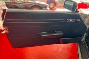 Image 30/34 of Mercedes-Benz 420 SL (1987)