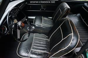 Immagine 8/17 di MG MGB GT (1967)