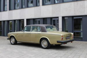 Image 37/37 de Rolls-Royce Silver Shadow II (1978)