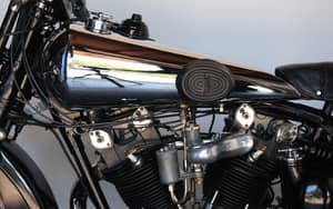 Image 70/99 of Brough-Superior SS 100 (1933)