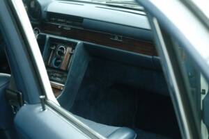 Image 39/50 de Mercedes-Benz 280 SEL (1978)